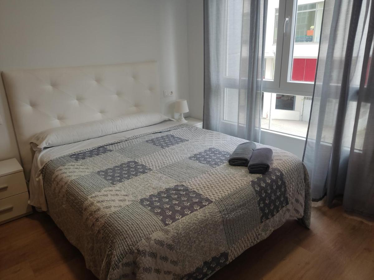 Apartamentos Rosali Ribadeo Buitenkant foto