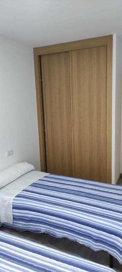 Apartamentos Rosali Ribadeo Buitenkant foto