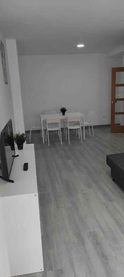 Apartamentos Rosali Ribadeo Buitenkant foto